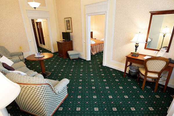 Suite