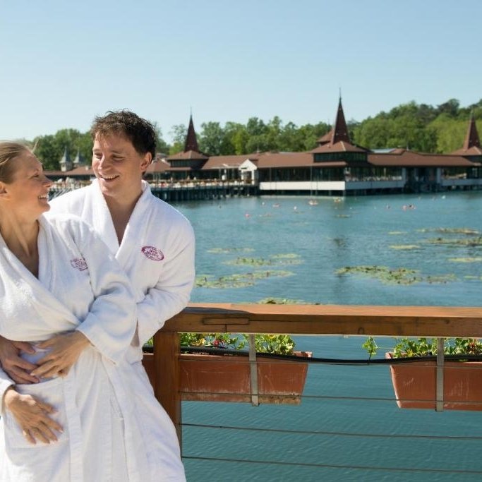 Nocleg z półpensją