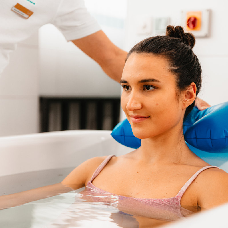 Zweryfikowany pobyt w leczeniu z procedurami