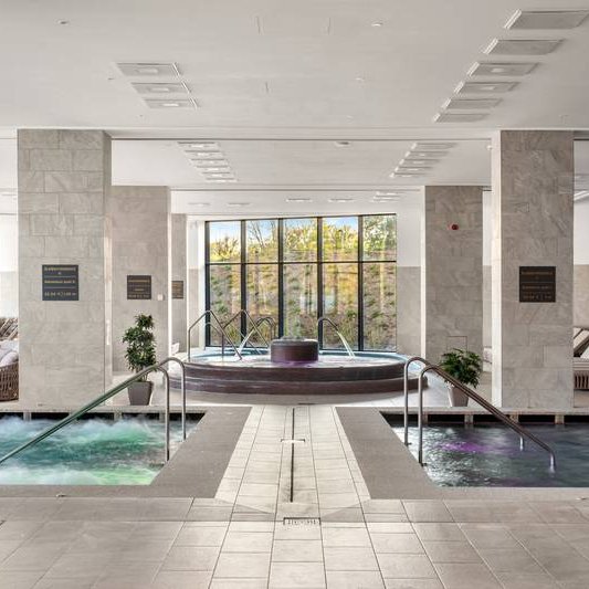 Eksperymentalny pobyt nad Balatonem