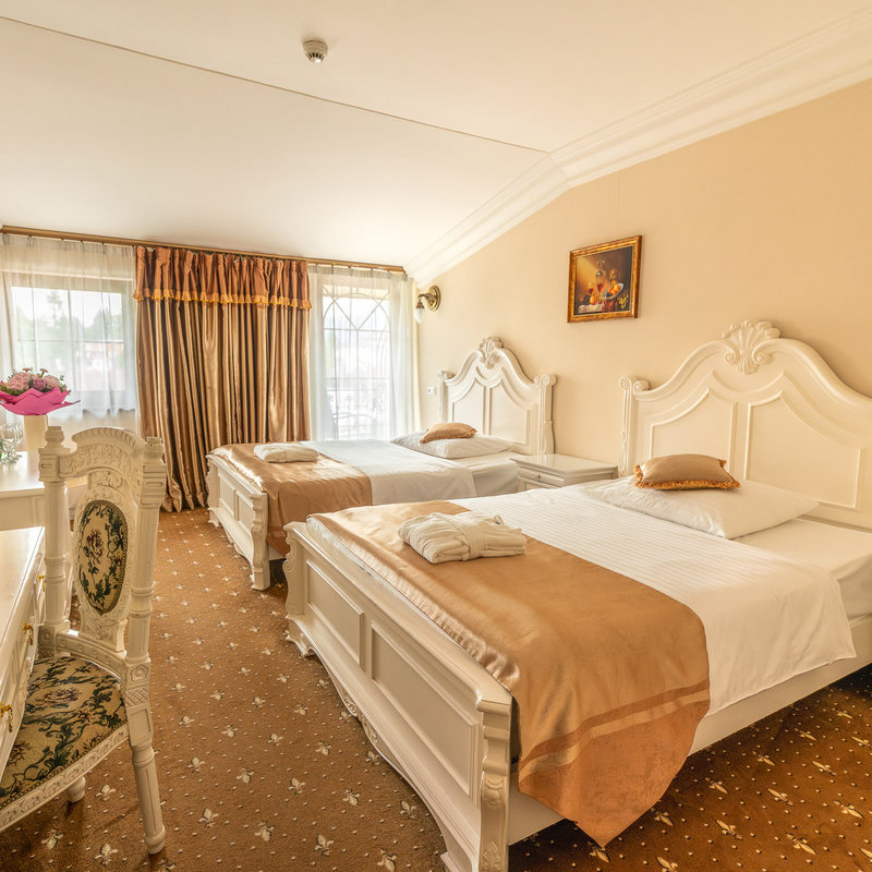 Zakwaterowanie z obiadokolacją weekend/wakacje 