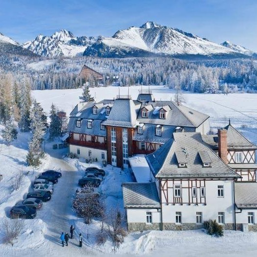 Wypoczynek nad Szczyrbskim Plesem z obiadokolacją