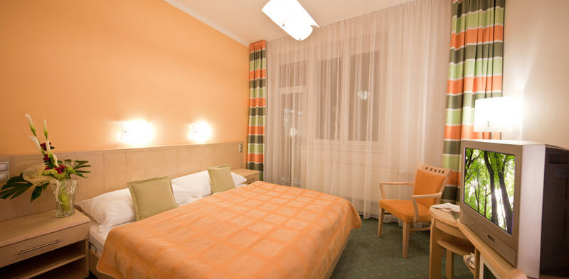 Triple room 