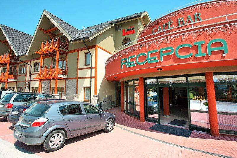 Hotel Bešeňová ***