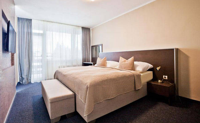Apartament z balkonem / 2. piętro