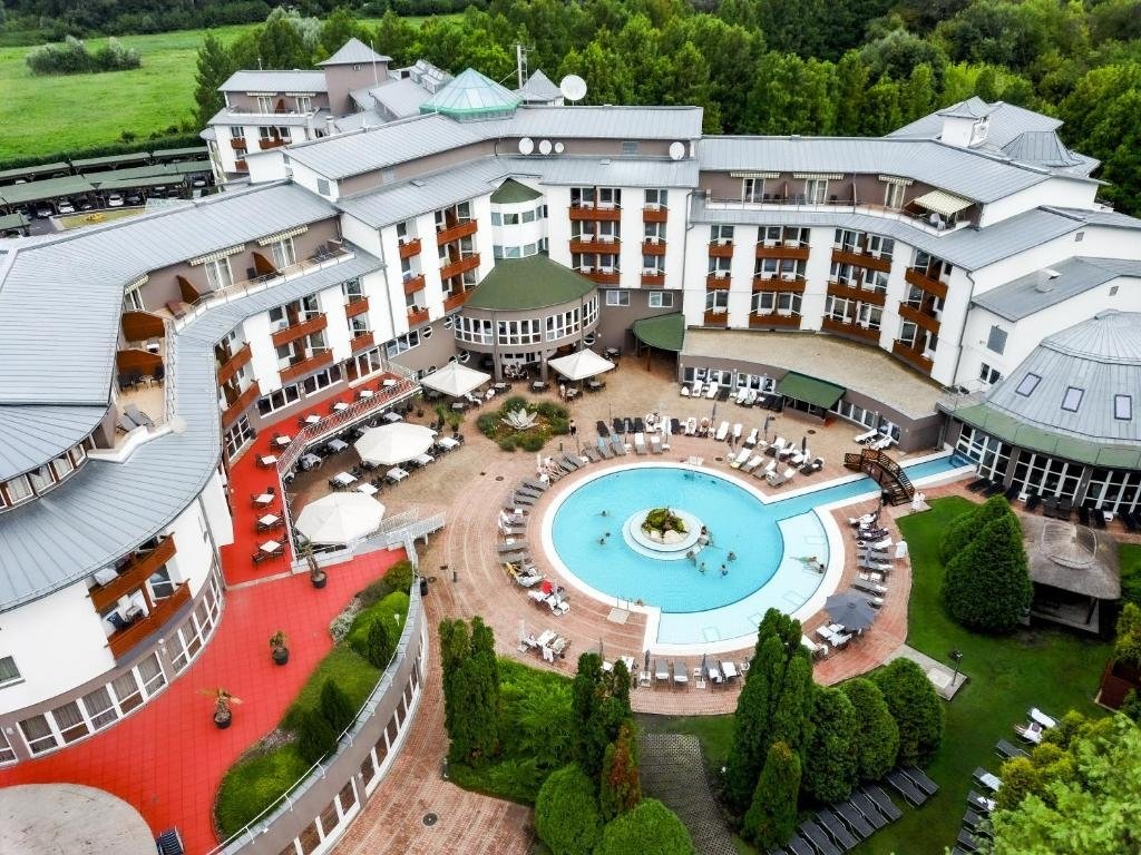 Lotus Therme Hotel & Spa *****