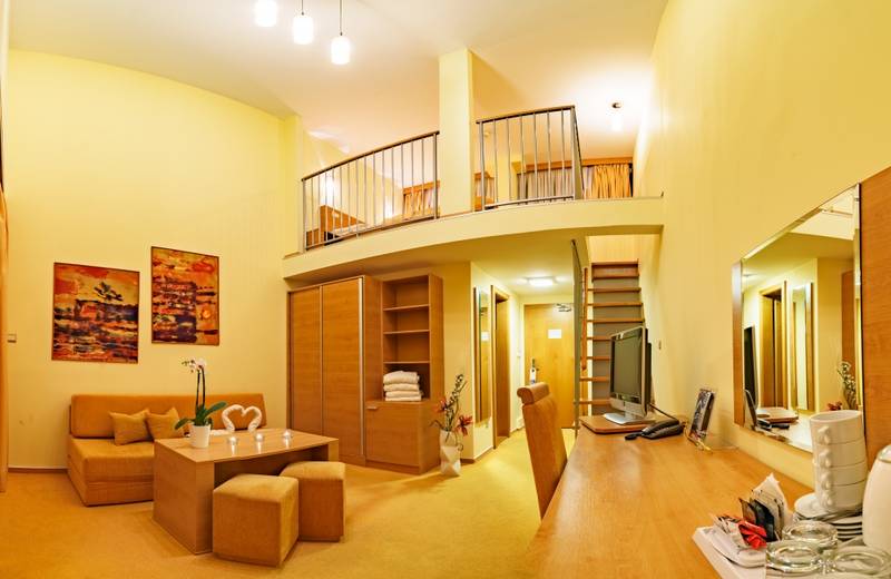 Mezanín (apartament dwupoziomowy)