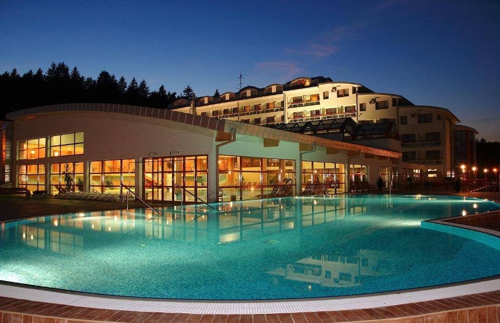 Wellness & Spa Hotel Kaskady ****