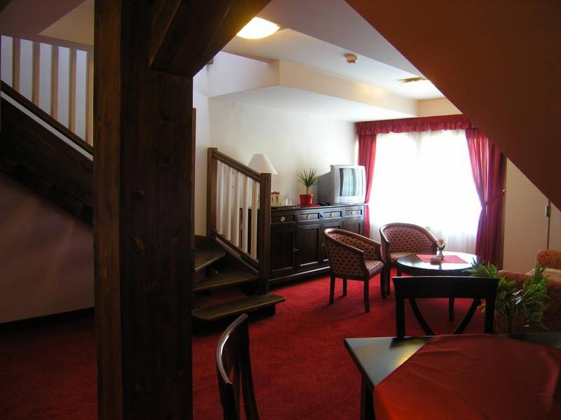 Apartament 4 - osobowy dwupoziomowy