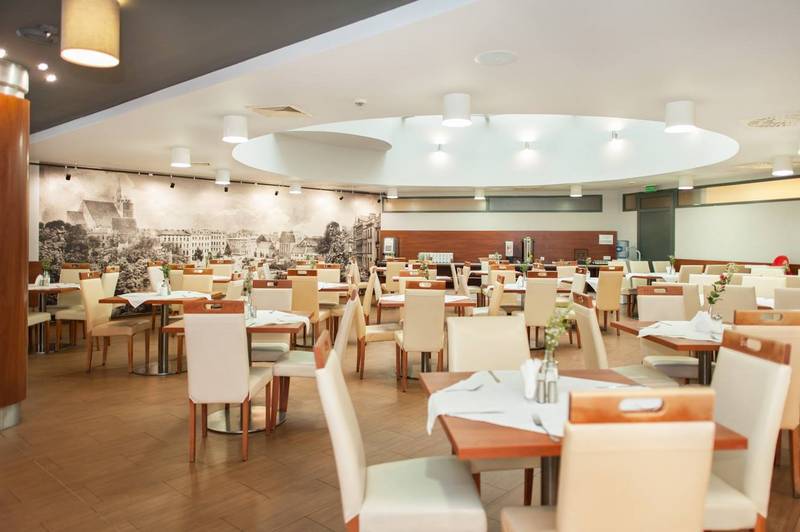 Hotel Ikar Plaza ****