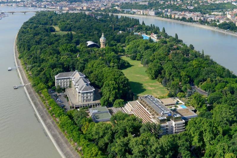 Zakwaterowanie z dwoma posiłkami