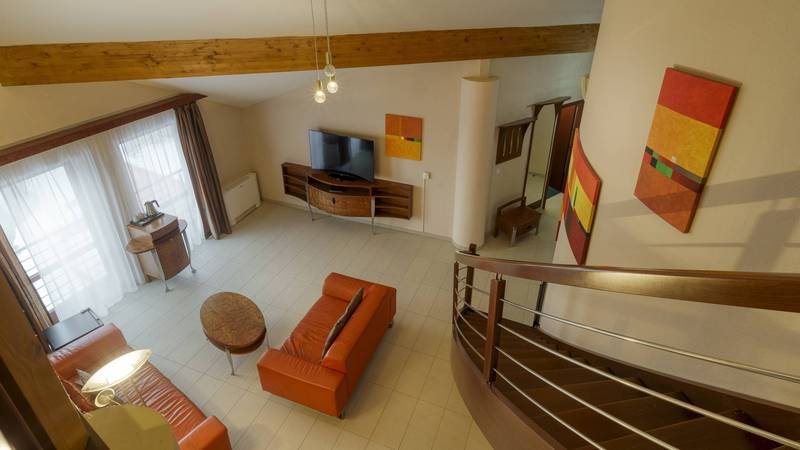 Apartament dwupoziomowy