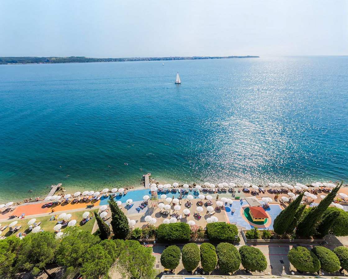 Grand hotel Bernardin *****