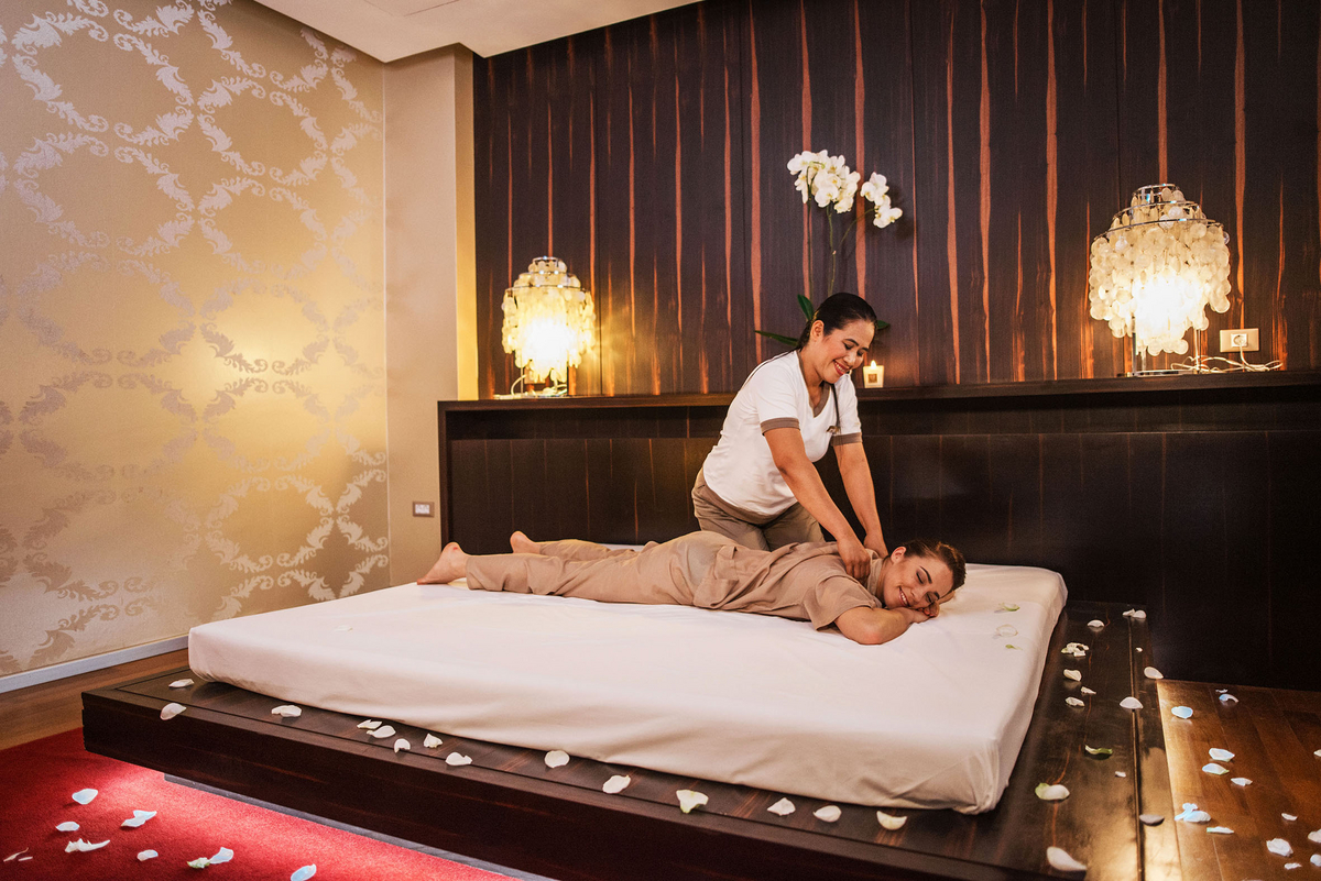 Grand hotel Bernardin *****