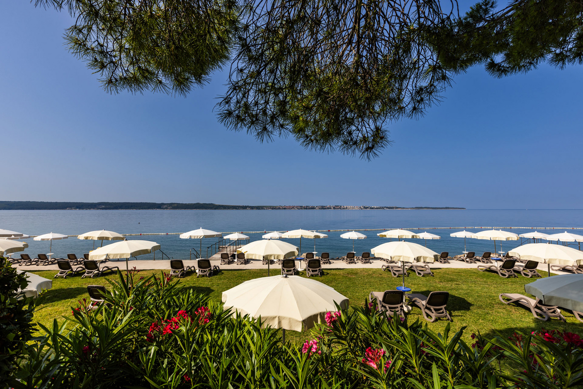 Grand hotel Bernardin *****