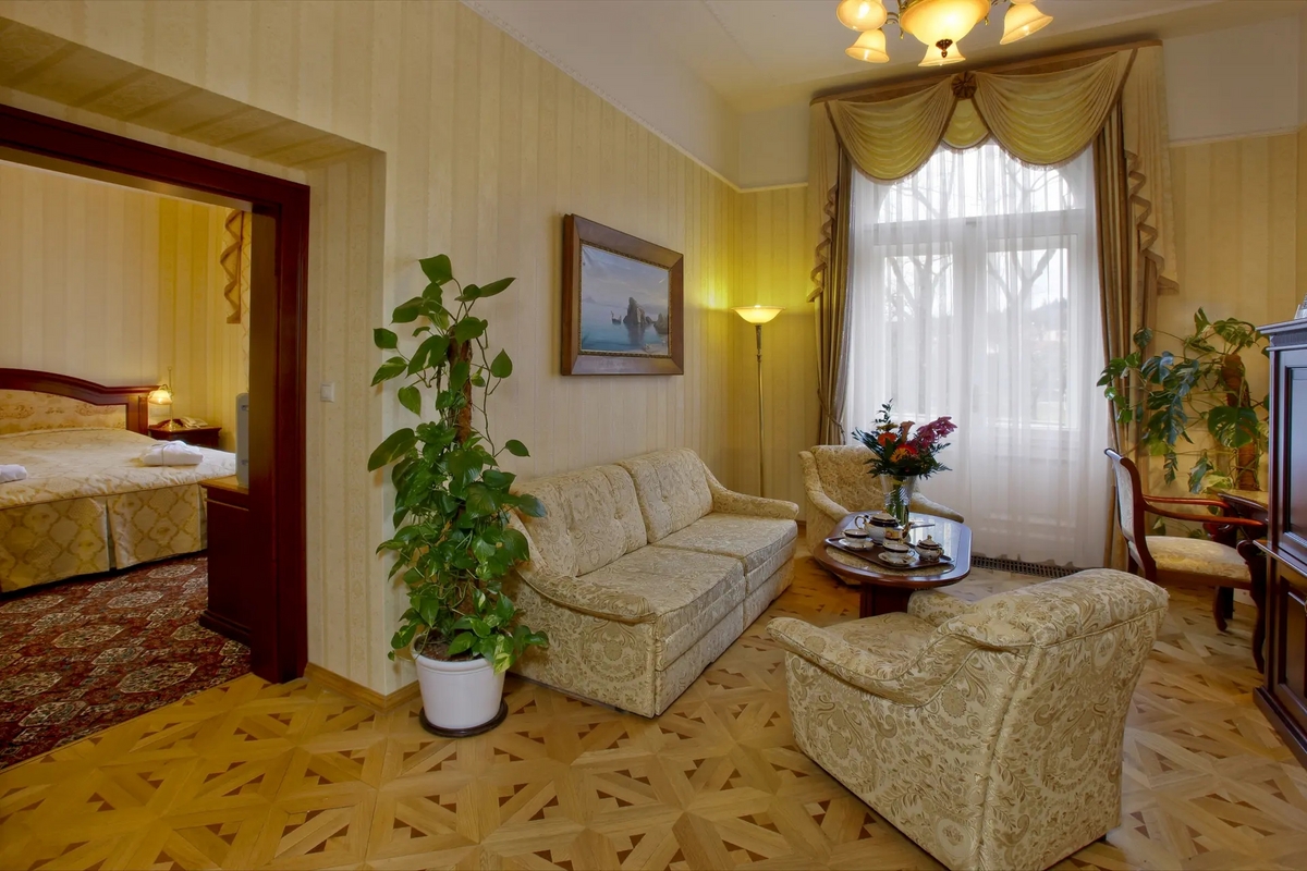 Imperial Suite