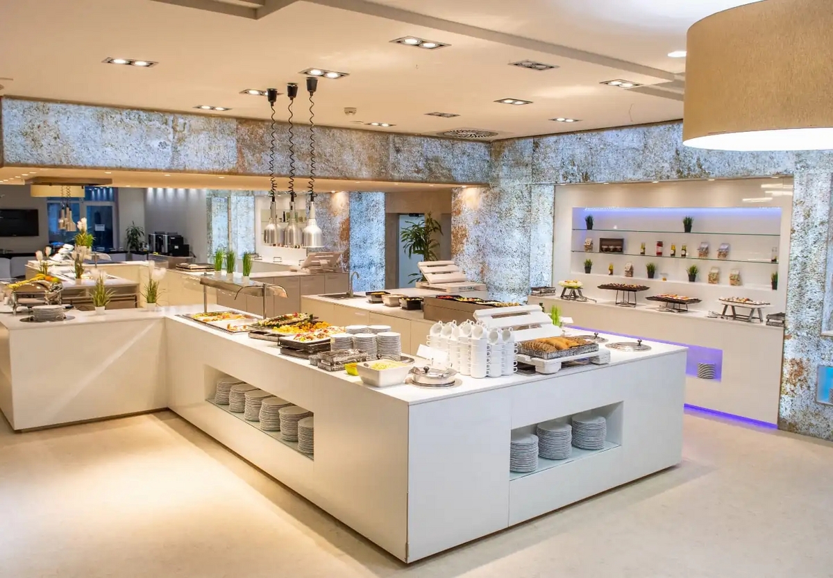Hotel Lazur ****