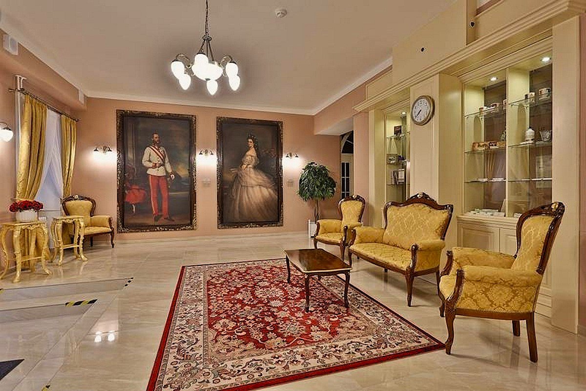 Hotel Ałżbieta ***