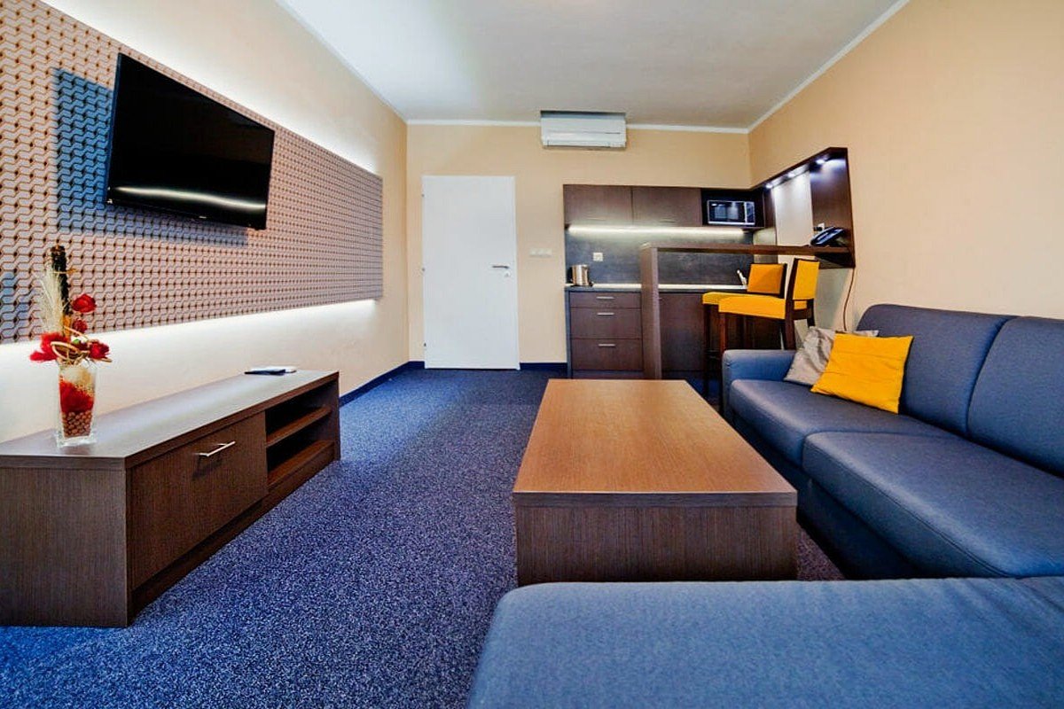 Apartament z balkonem / 2. piętro