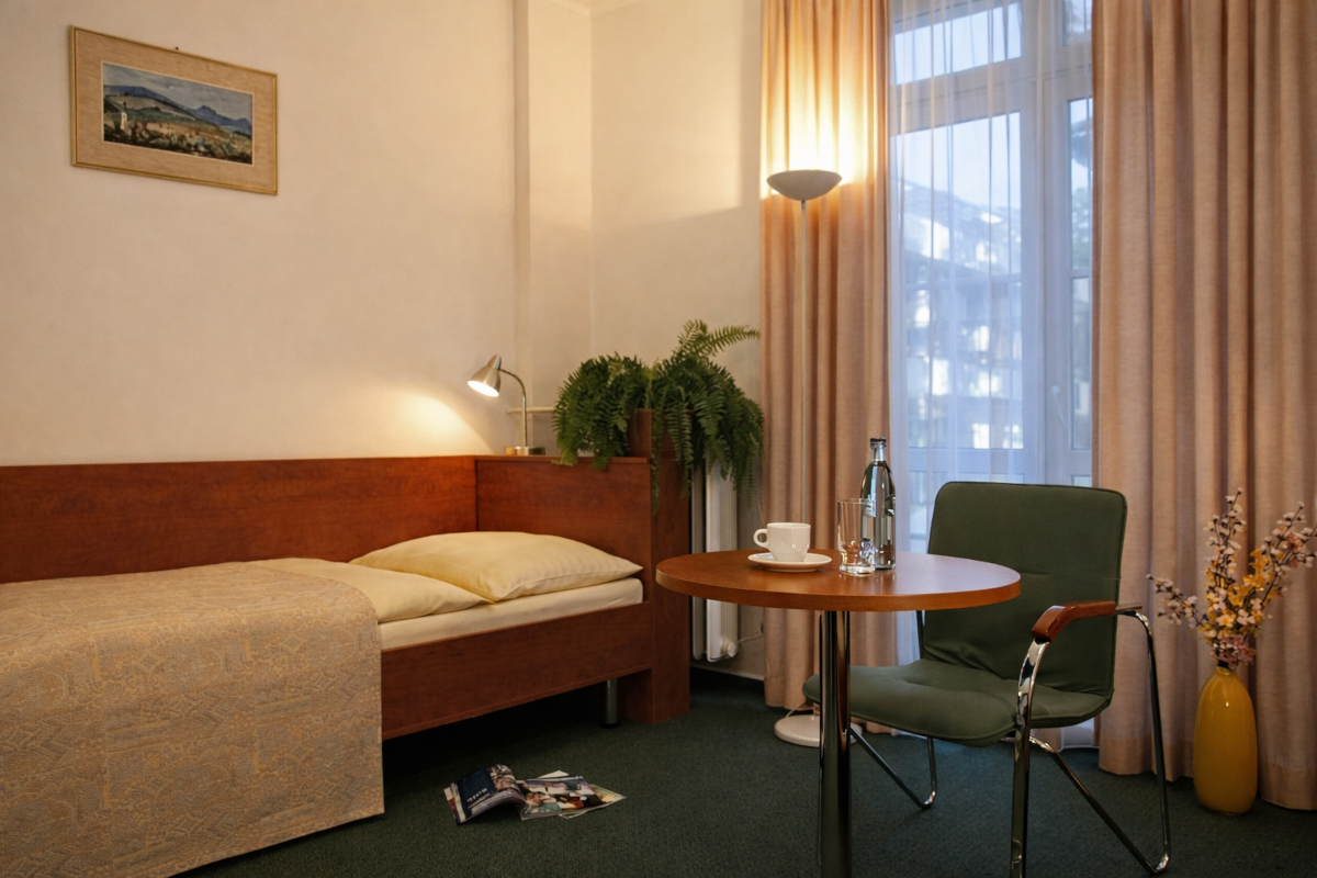 Pokój jednoosobowy "Komfort Plus"