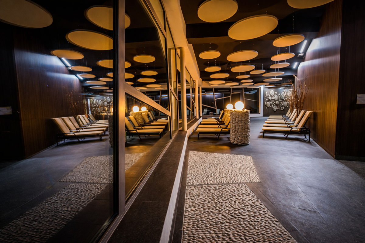 Pobyt rodzinny - 1 dziecko do lat 12 ZA DARMO 