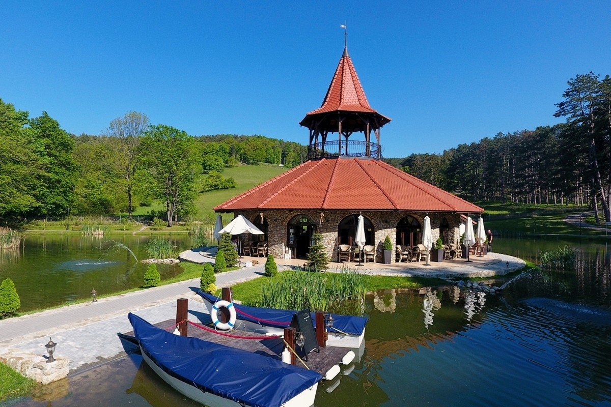 Dom leczniczy Lysec ***