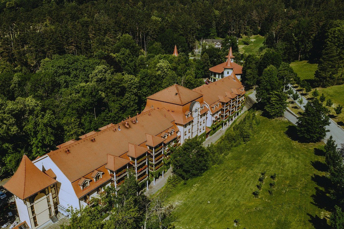 Dom leczniczy Lysec ***