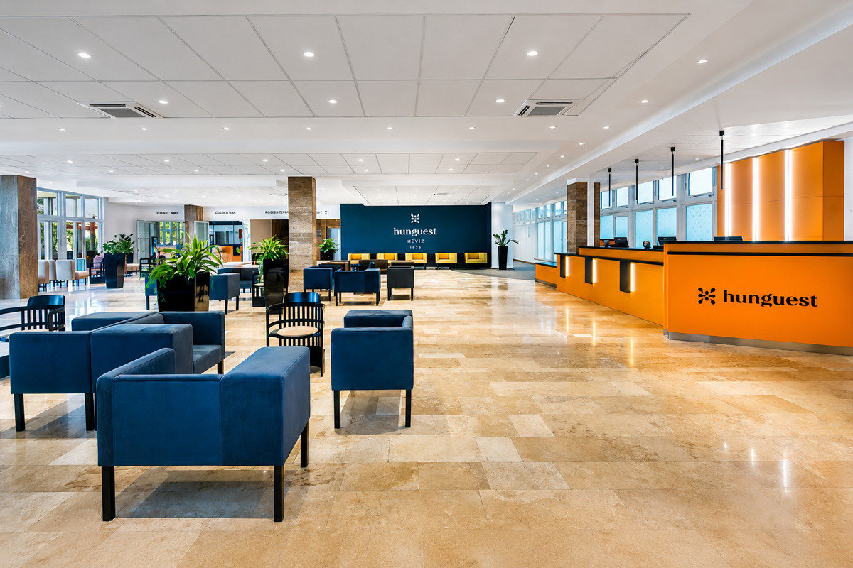Hunguest Hotel Helios ****