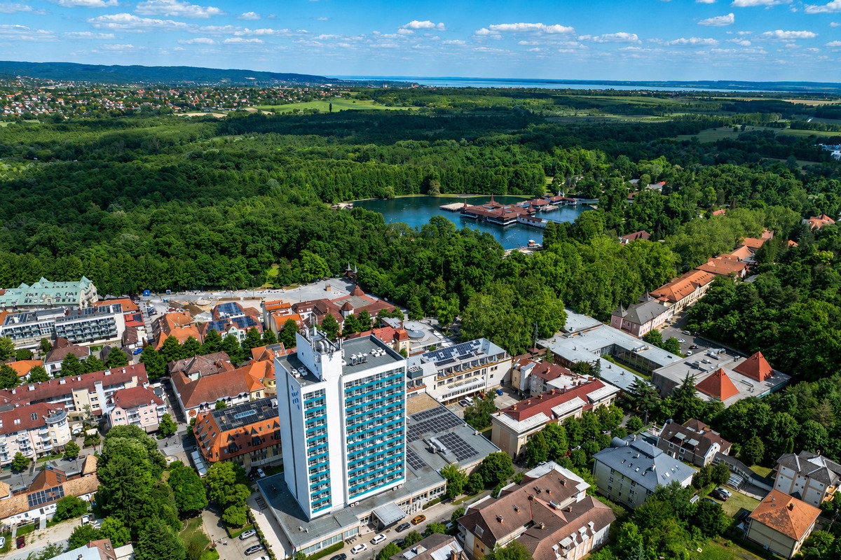 Hunguest Hotel Panorama ***