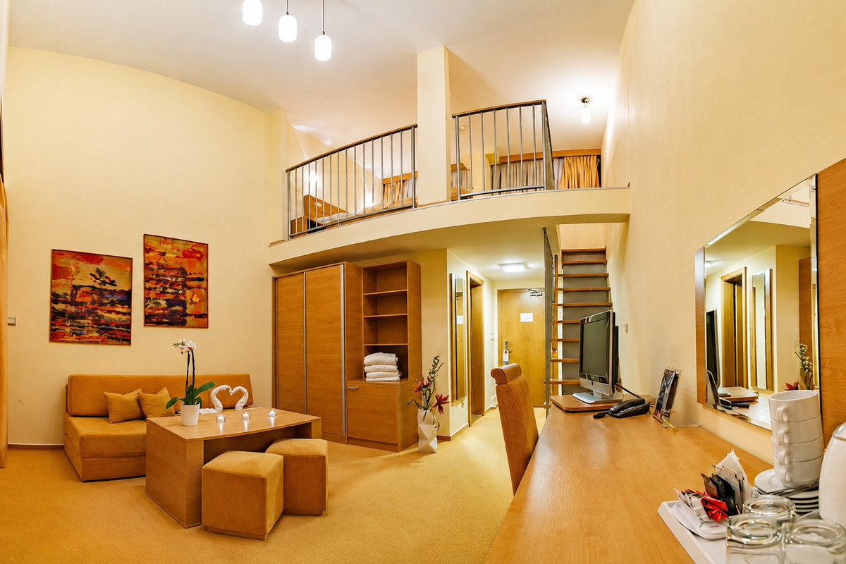 Mezanín (apartament dwupoziomowy)
