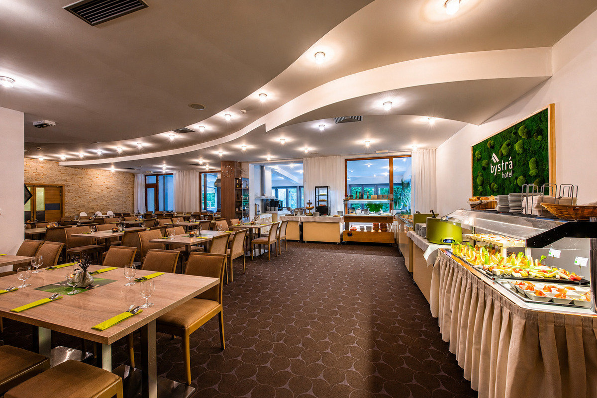Hotel  "Bystrá" ***