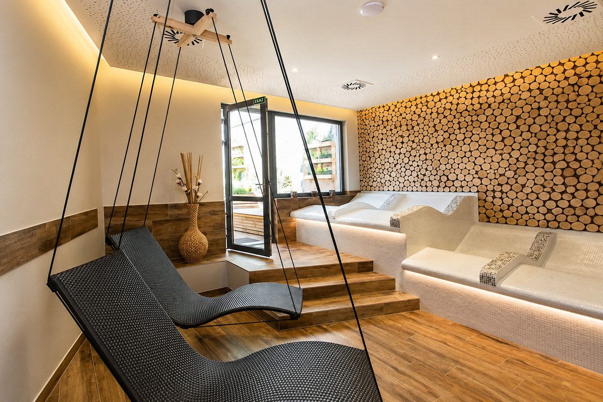 Hotel Akademik Behounek ***