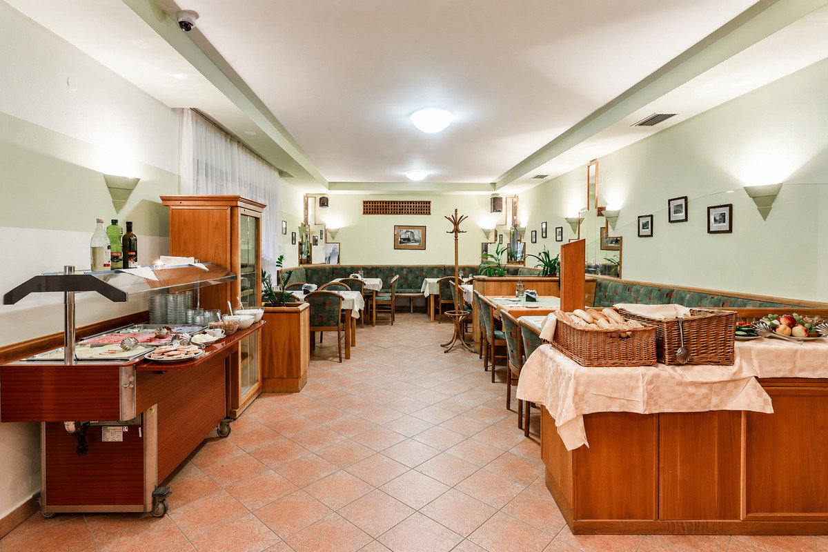 Hotel Uzdrowiskowy Jirásek ***